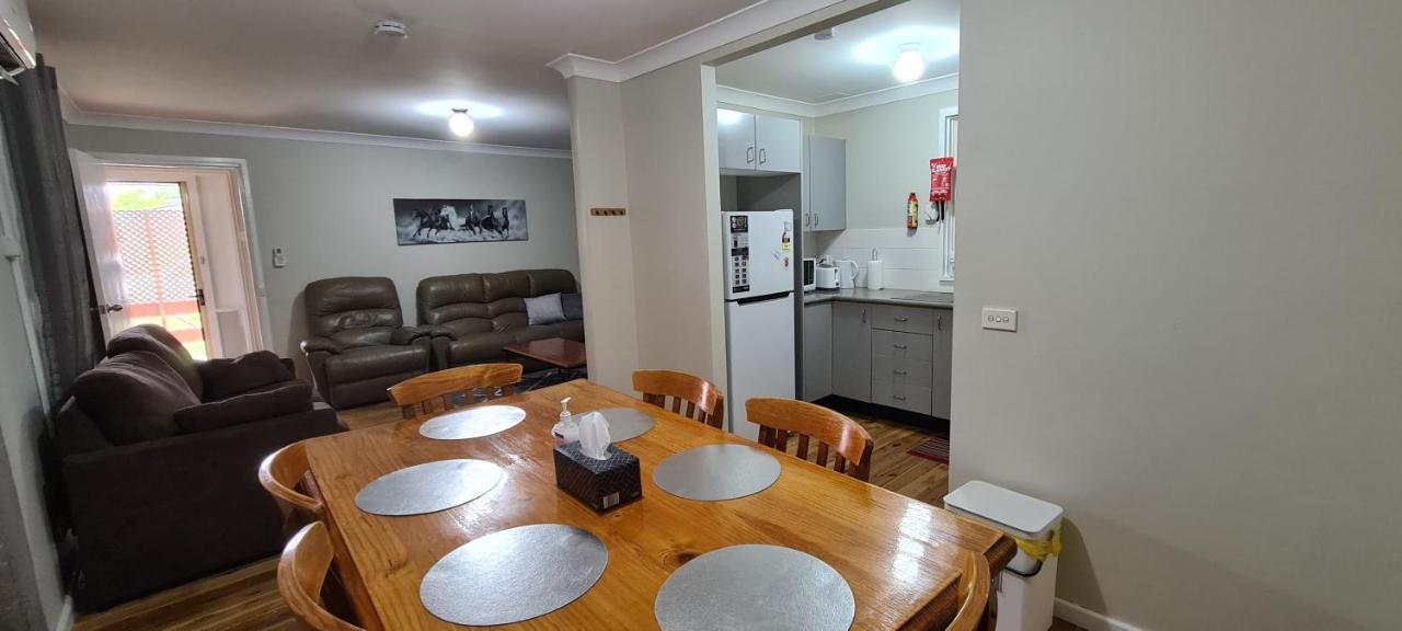 Kubo House Villa Dubbo Ngoại thất bức ảnh